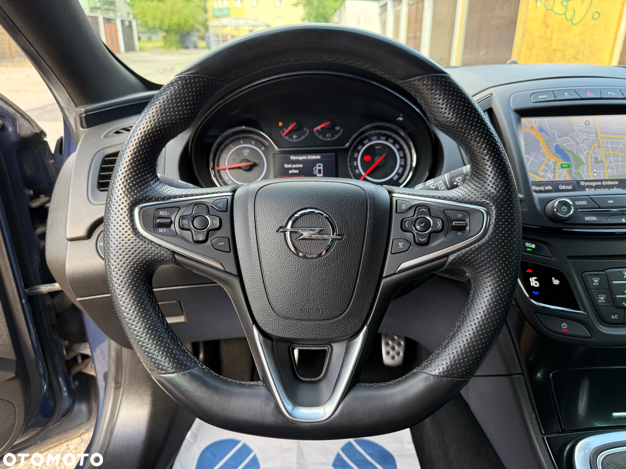 Opel Insignia - 26