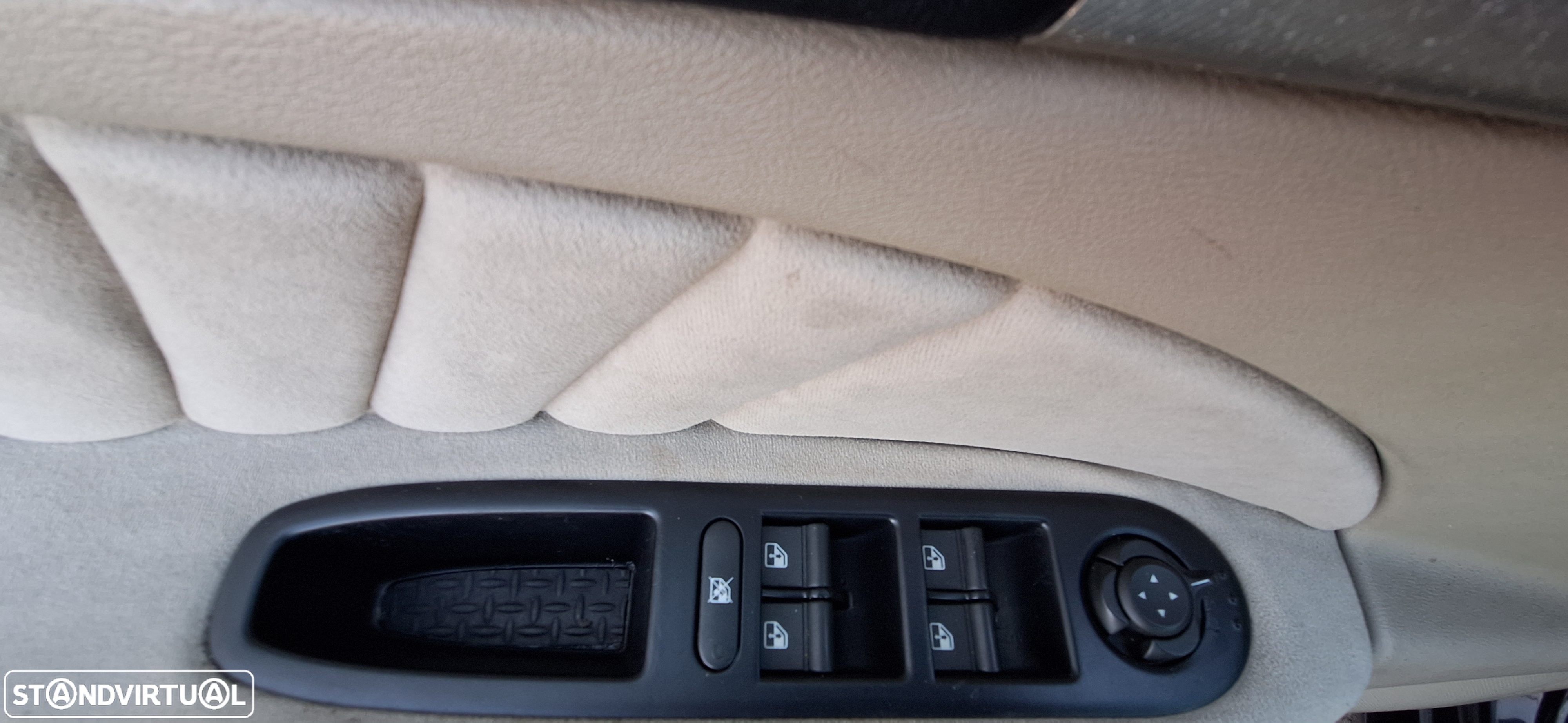 Alfa Romeo 156 Sportwagon ver-1-9-jtd-impression - 19