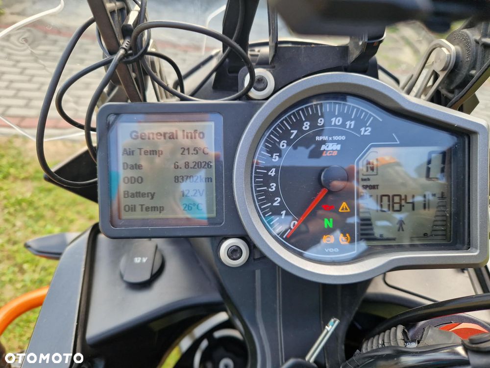 KTM Adventure - 8