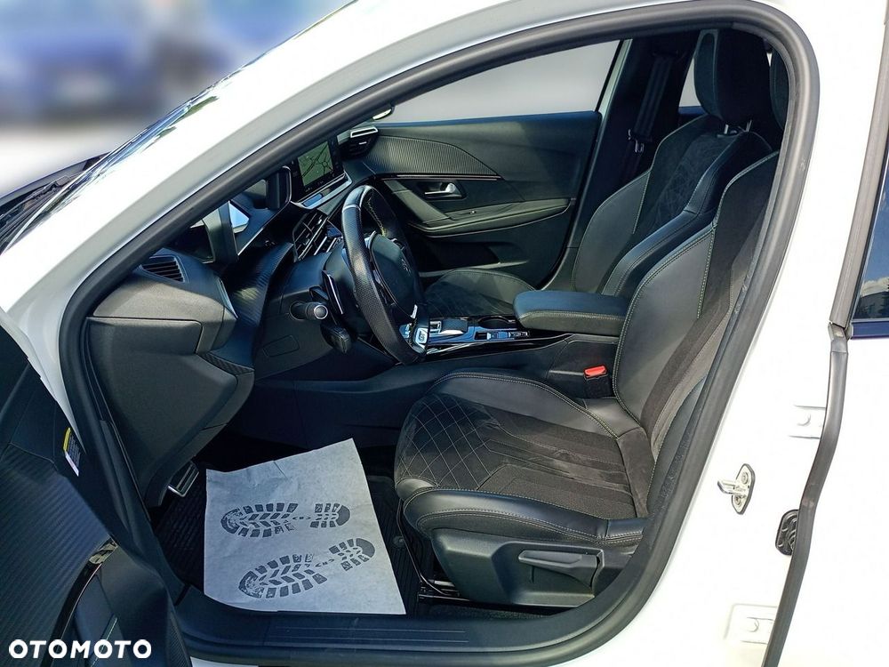 Peugeot 208 1.2 PureTech GT S&S EAT8 - 20