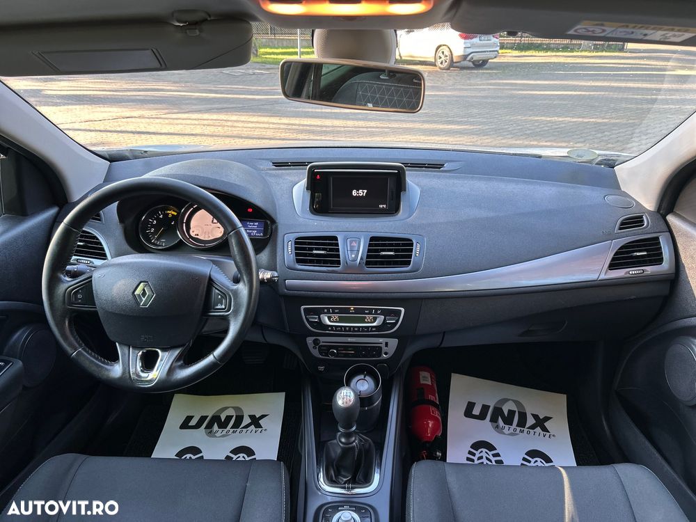 Renault Megane 1.5 dCI Privilege - 10