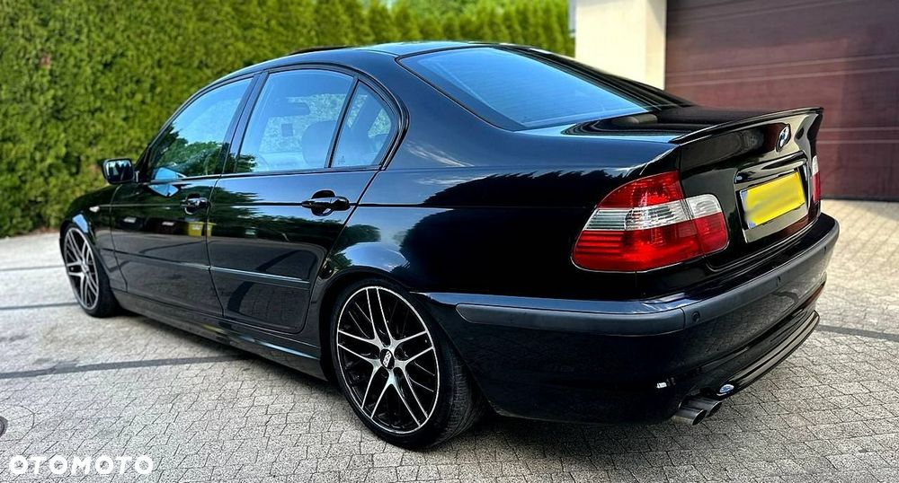 BMW Seria 3 325i Edition Sport - 6