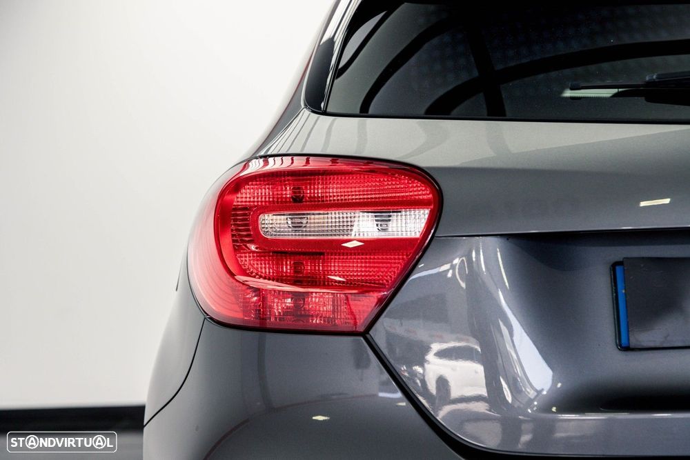 Mercedes-Benz A 180 CDi BE AMG Line - 13