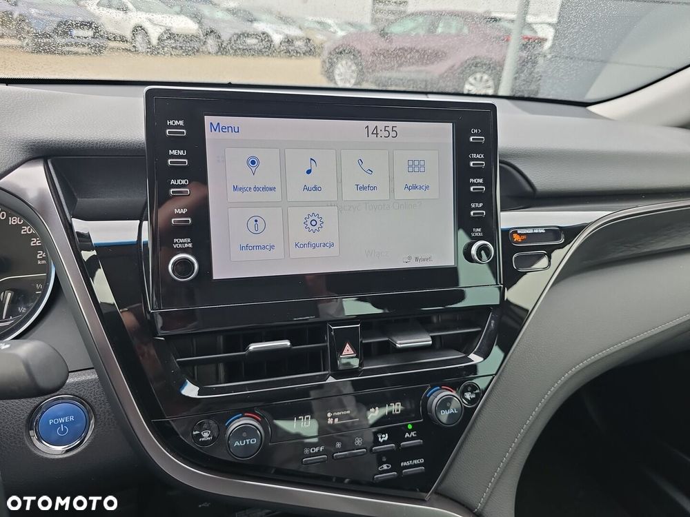 Toyota Camry 2.5 Hybrid Executive CVT - 23