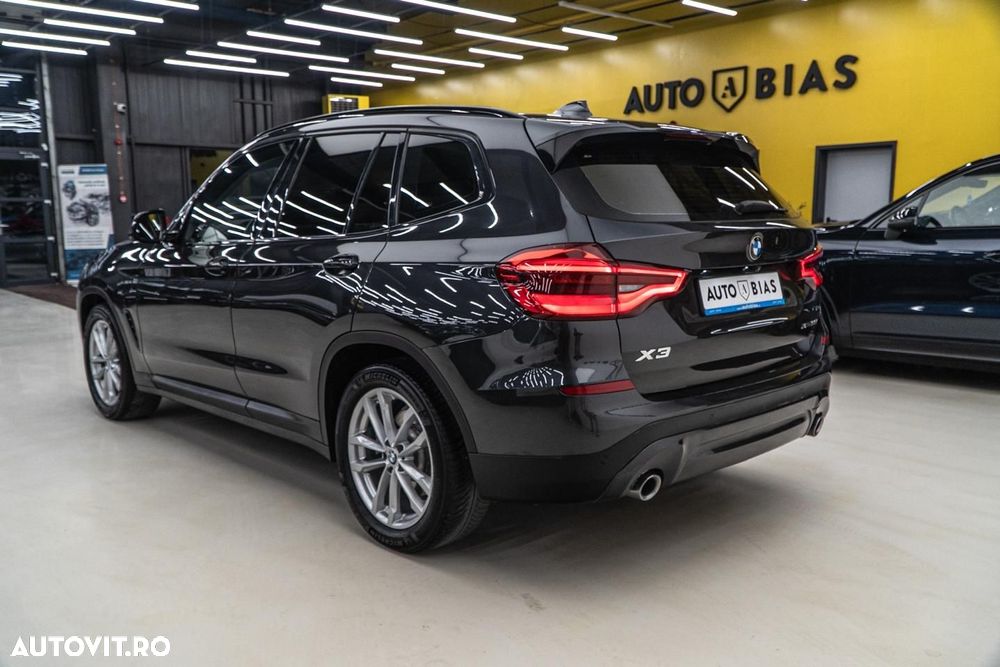 BMW X3 xDrive30i AT Luxury Line - 5