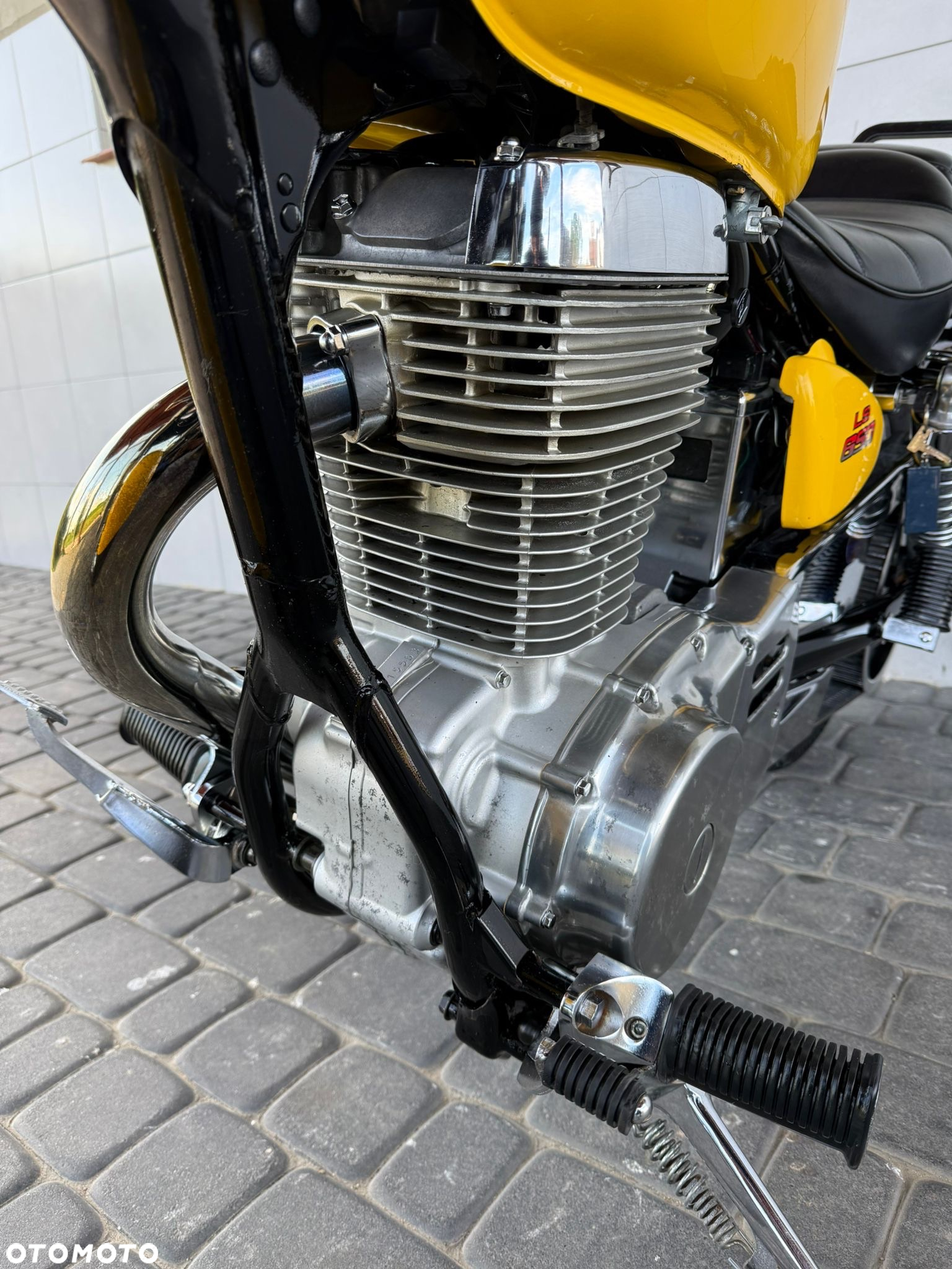 Suzuki Savage - 12