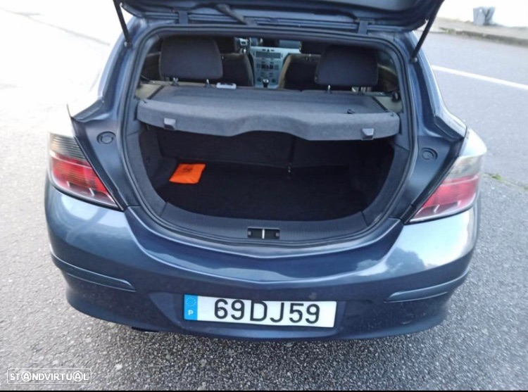 Opel Astra GTC 1.3 CDTi - 8