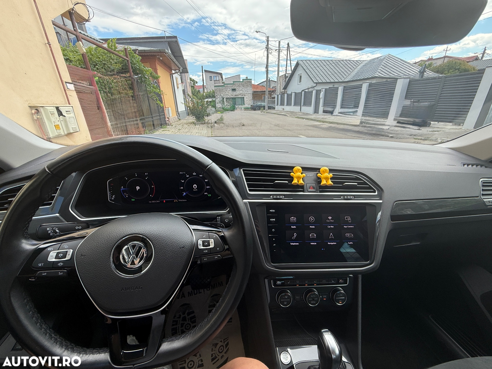 Volkswagen Tiguan 2.0 TDI 4Mot DSG Comfortline - 9