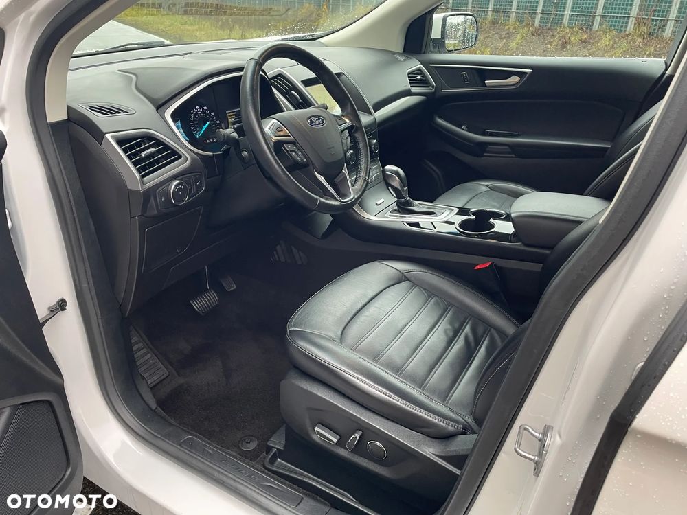 Ford Edge - 13