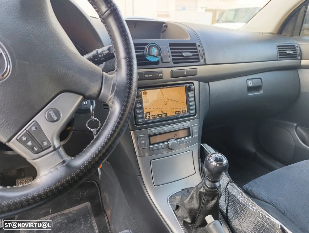 Toyota Avensis SW 2.2 D-CAT Sol+GPS - 5