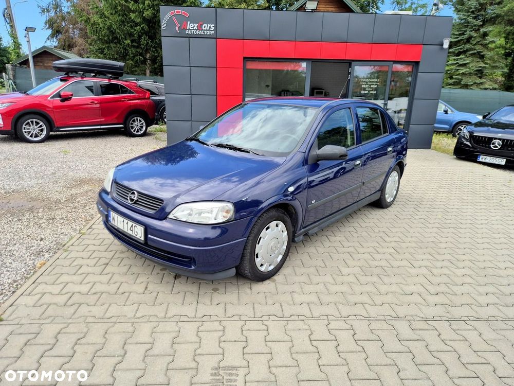 Opel Astra 1.4 Selection - 1