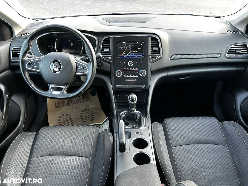 Renault Megane TCe 115 GPF ZEN - 15