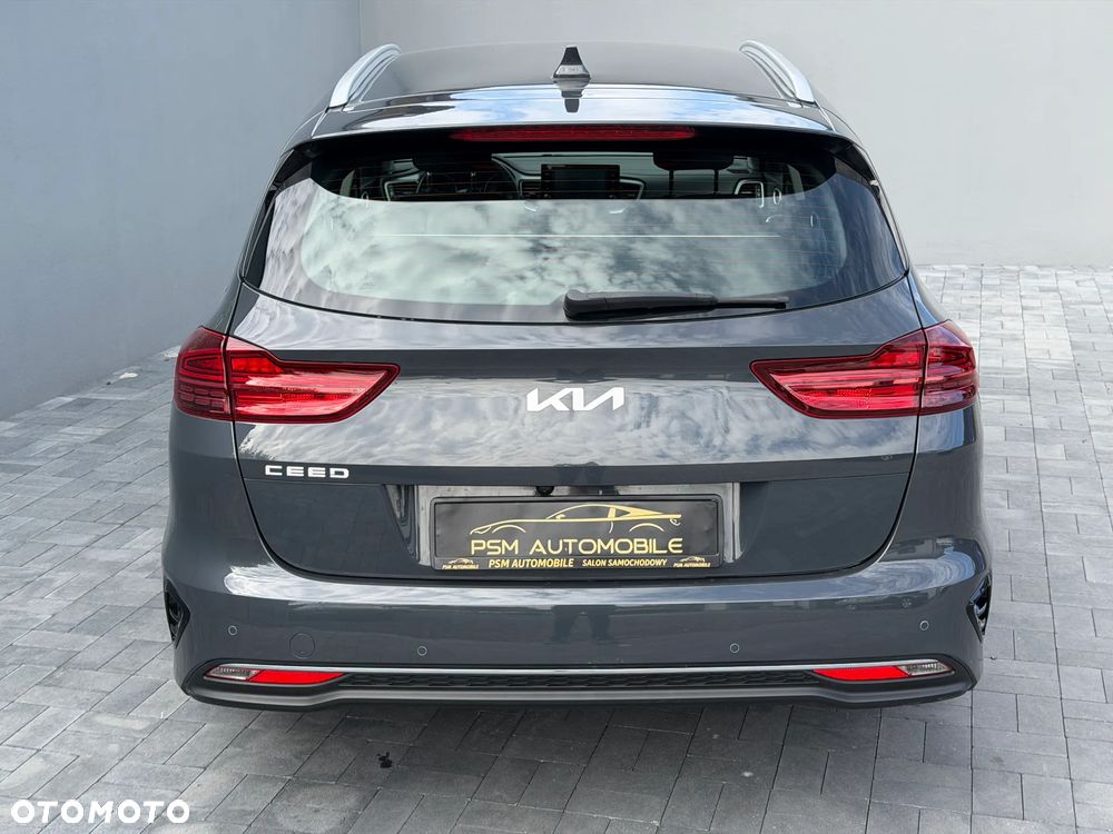 Kia Ceed 1.5 T-GDI M DCT - 11