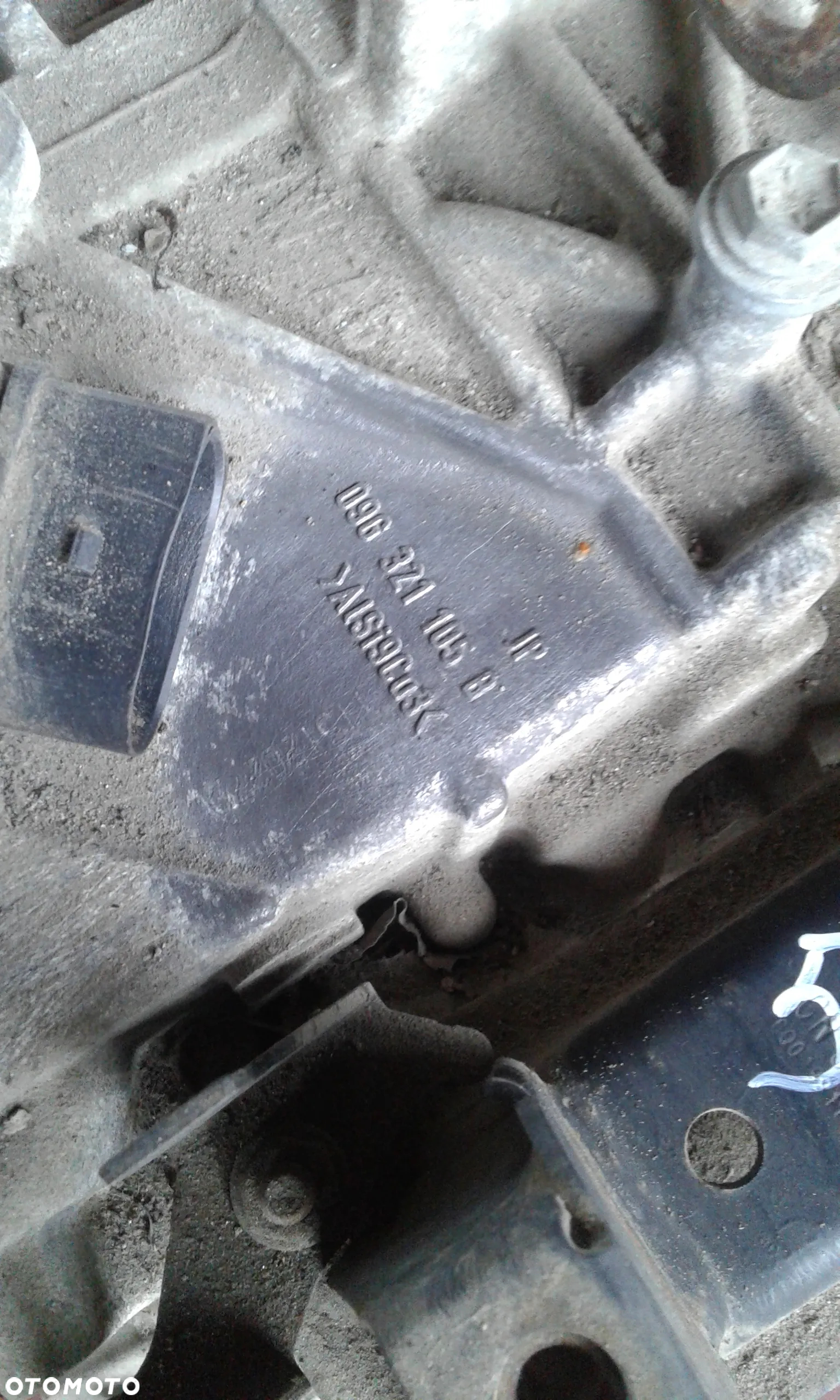 VW Jetta 5c 2.0i Skrzynia Biegów Automat MAM 096321105B - 2
