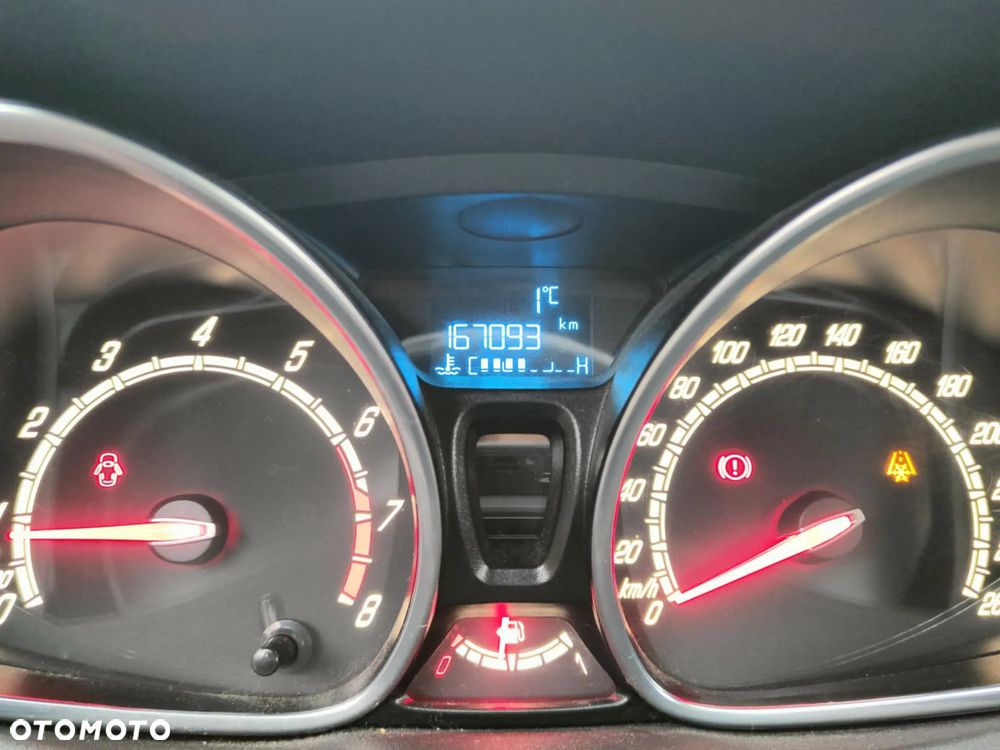 Ford Fiesta ST2 - 12