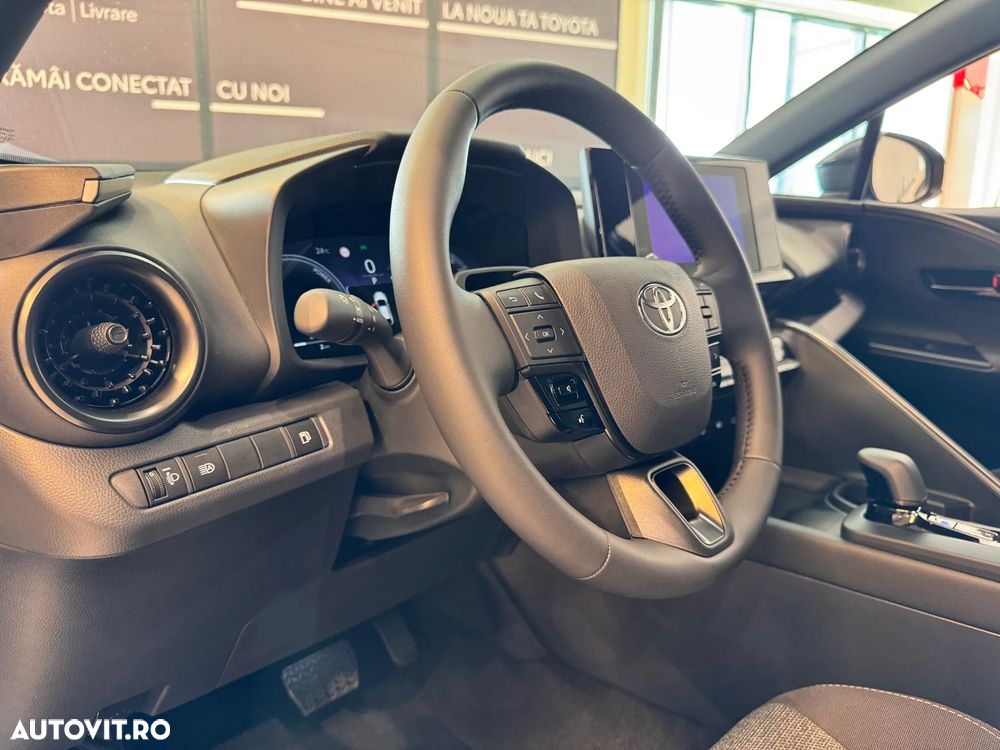 TOYOTA C-HR 2026 — imagine 13