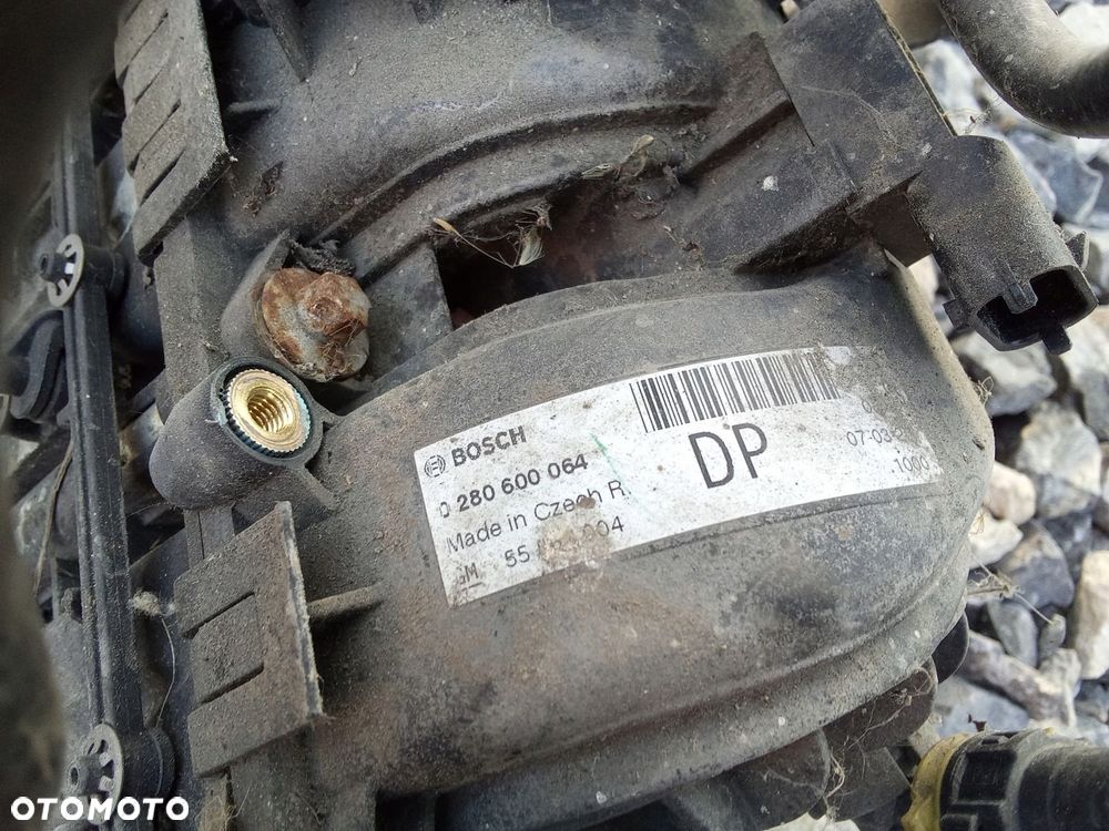 KL KOLEKTOR SSĄCY OPEL CORSA D 06- 1.4 0280600064 - 3