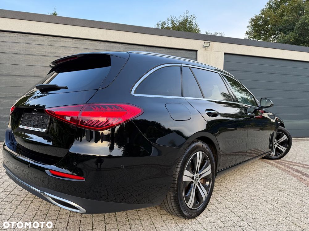 Mercedes-Benz Klasa C 220 d T 9G-TRONIC - 15
