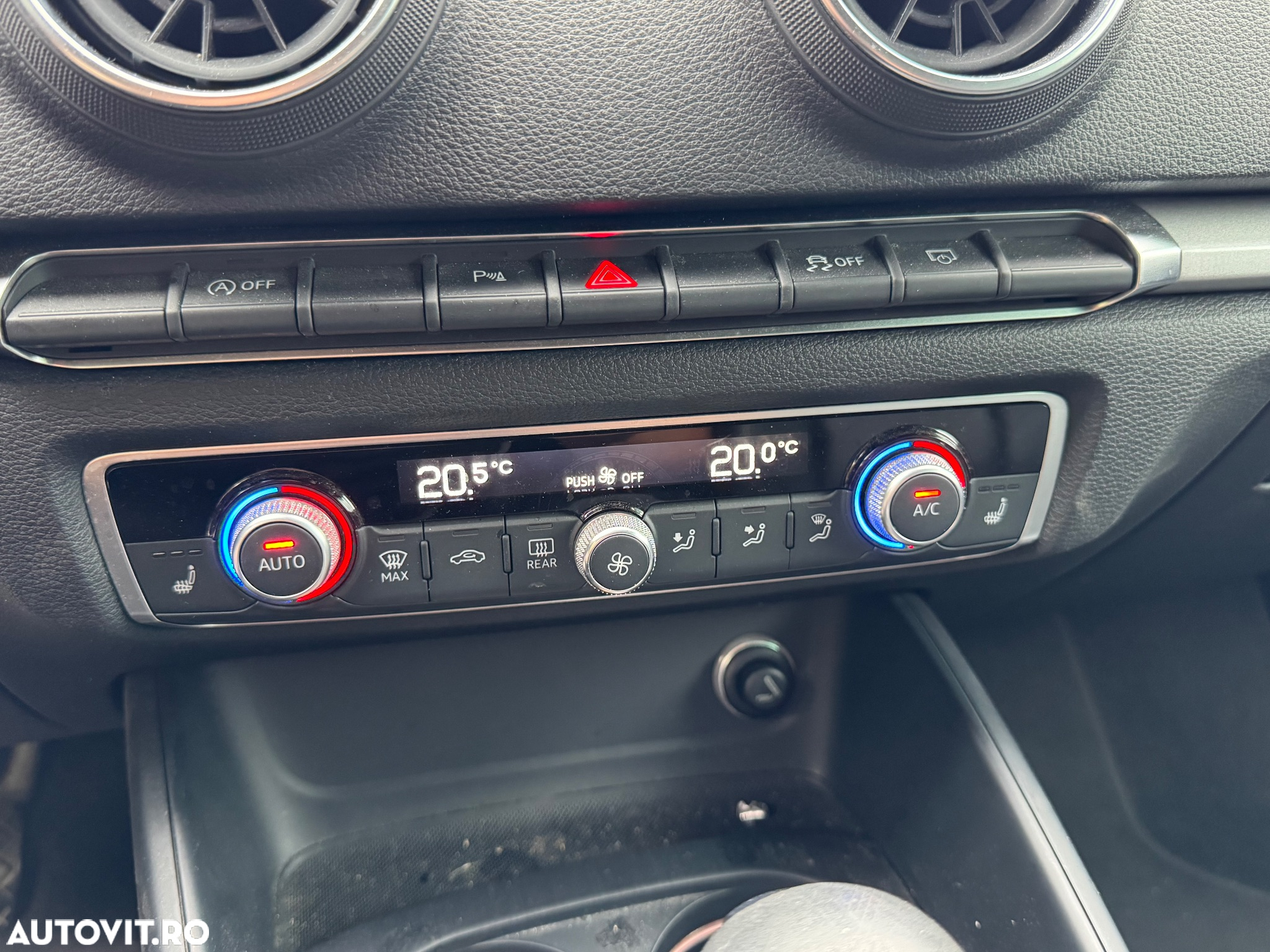 Audi A3 35 TFSI Sportback S tronic - 12