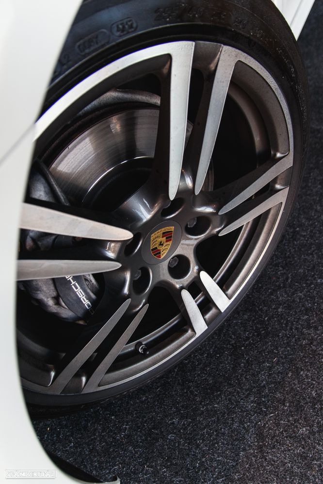 Porsche Panamera Standard - 19