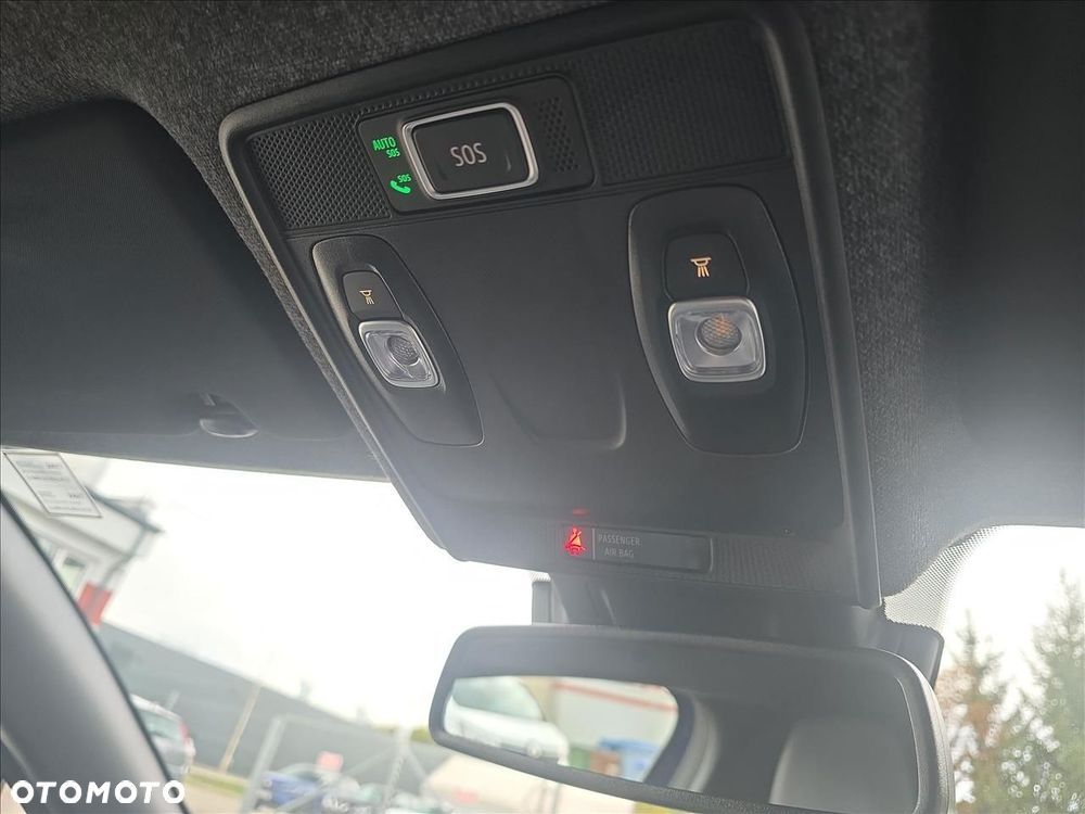Renault Clio - 24