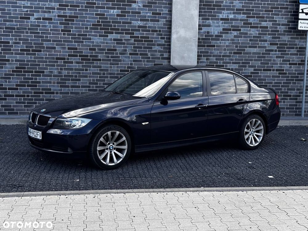 BMW Seria 3 318d - 1