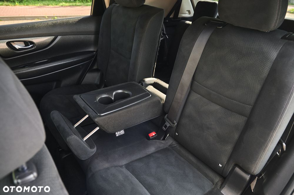 Nissan X-Trail 1.6 DIG-T Tekna - 32