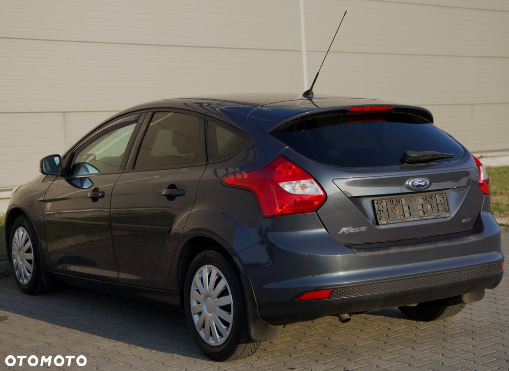 Ford Focus 1.0 EcoBoost Start-Stopp-System Ambiente - 19