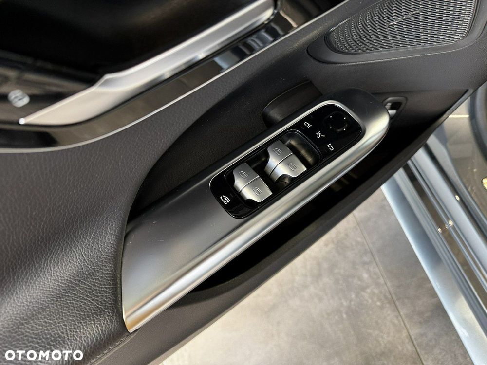 Mercedes-Benz Klasa C - 17