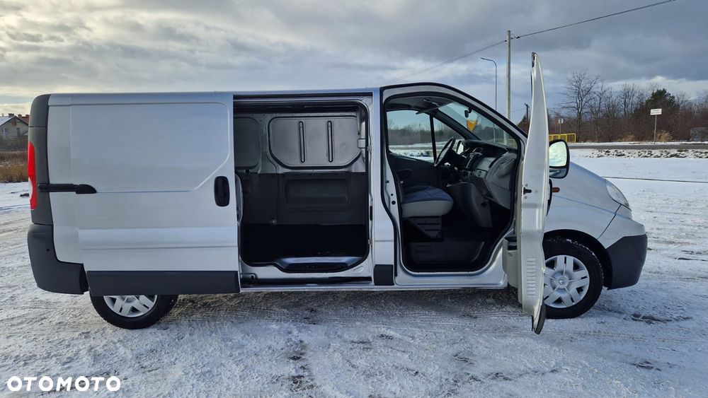 Renault TRAFIC L2H1 - 19