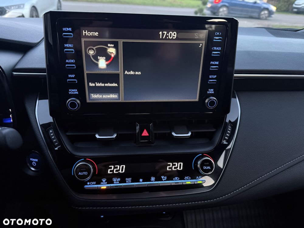 Toyota Corolla 1.8 Hybrid Executive - 13