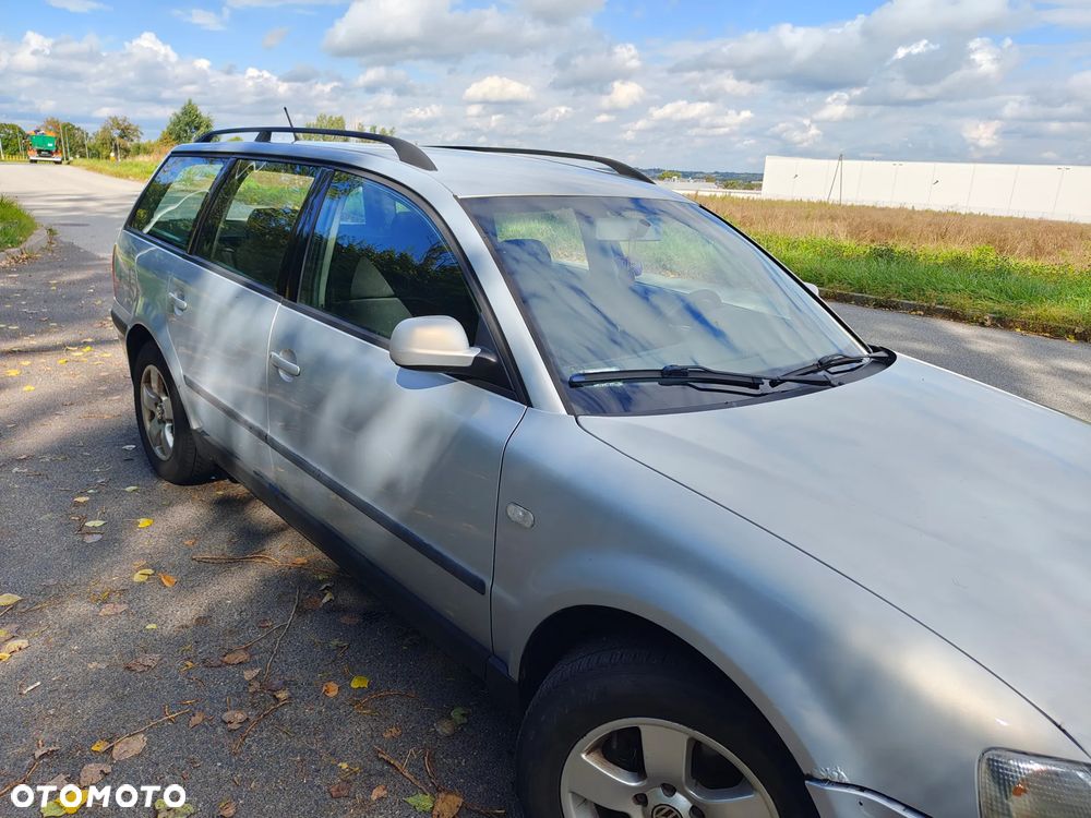 Volkswagen Passat 1.9 TDI - 8
