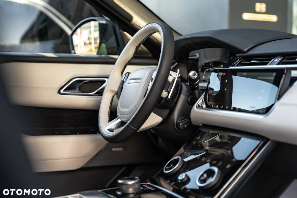 Land Rover Range Rover Velar 3.0d R-Dynamic SE - 33