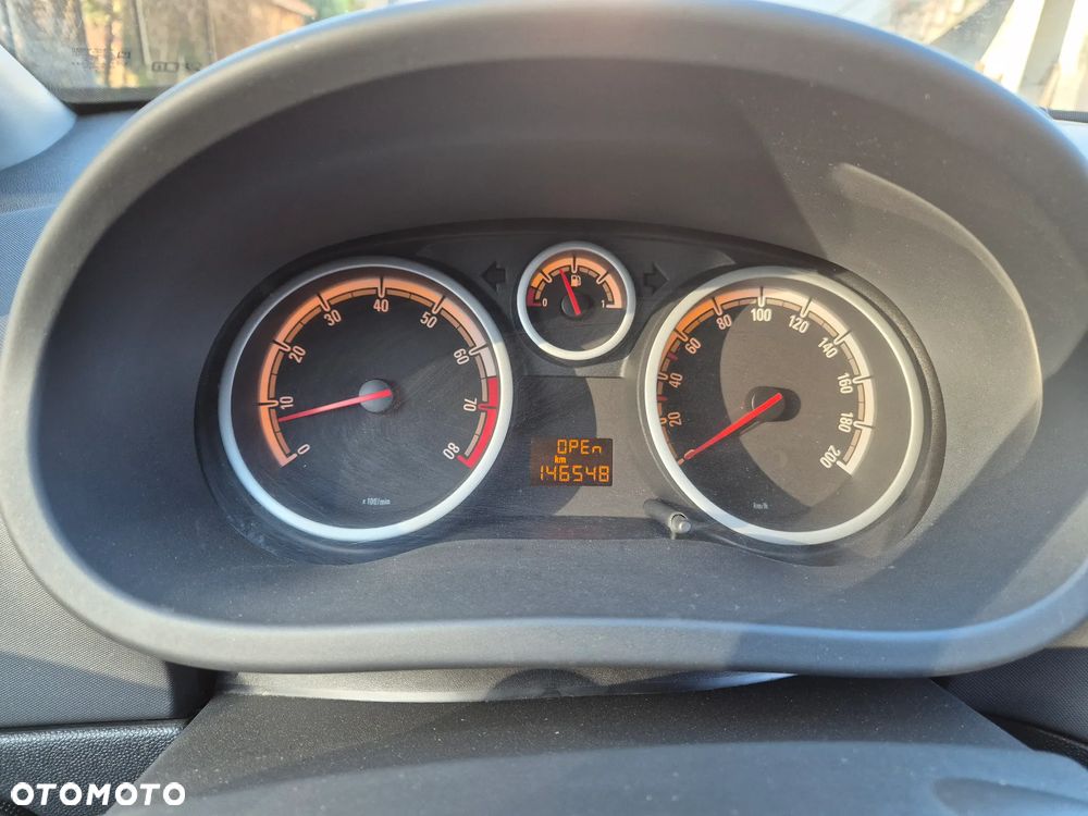 Opel Corsa - 16