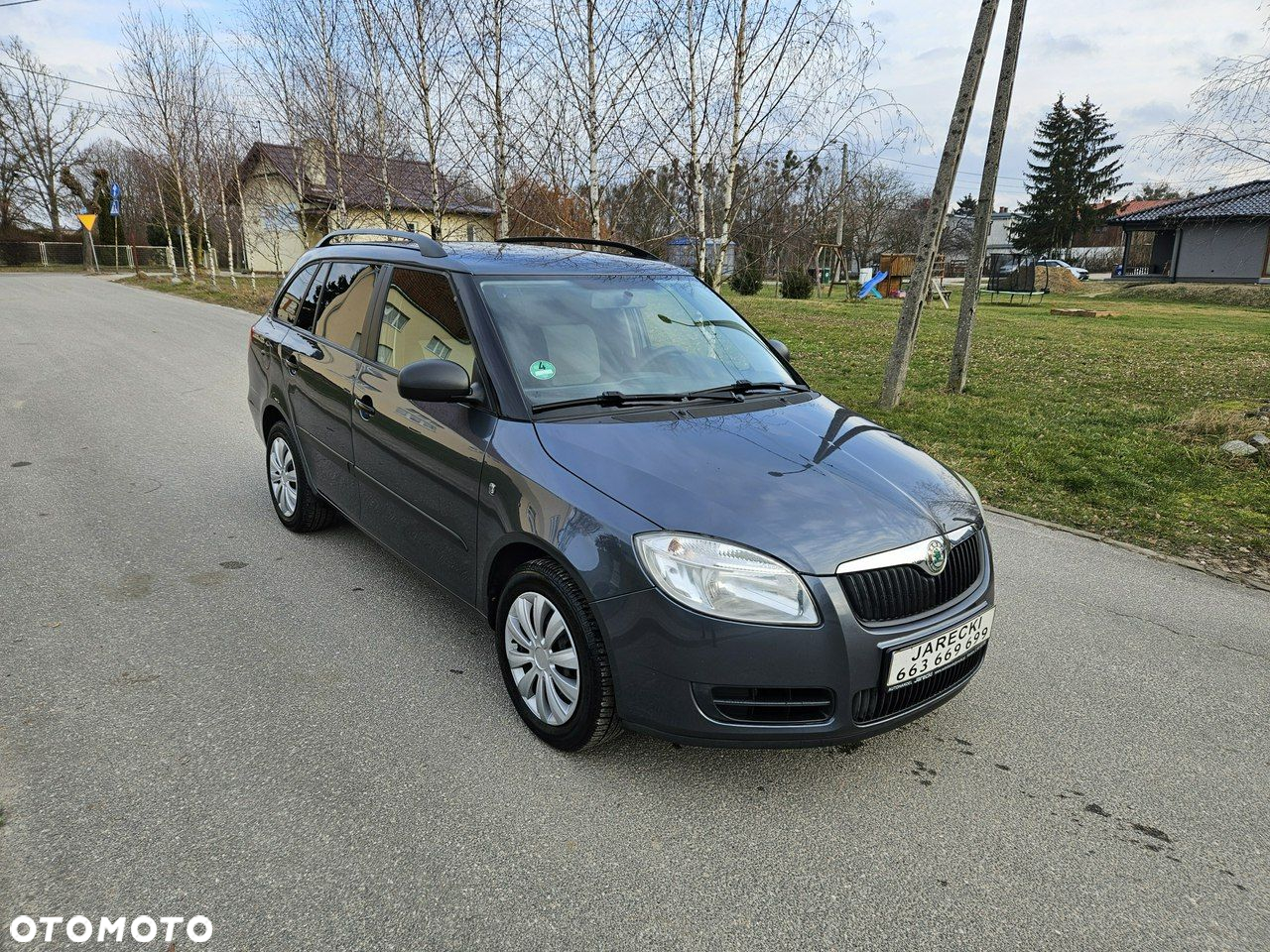 Skoda Fabia - 3
