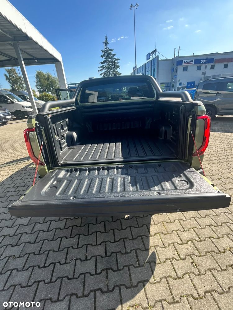 Volkswagen Amarok - 11