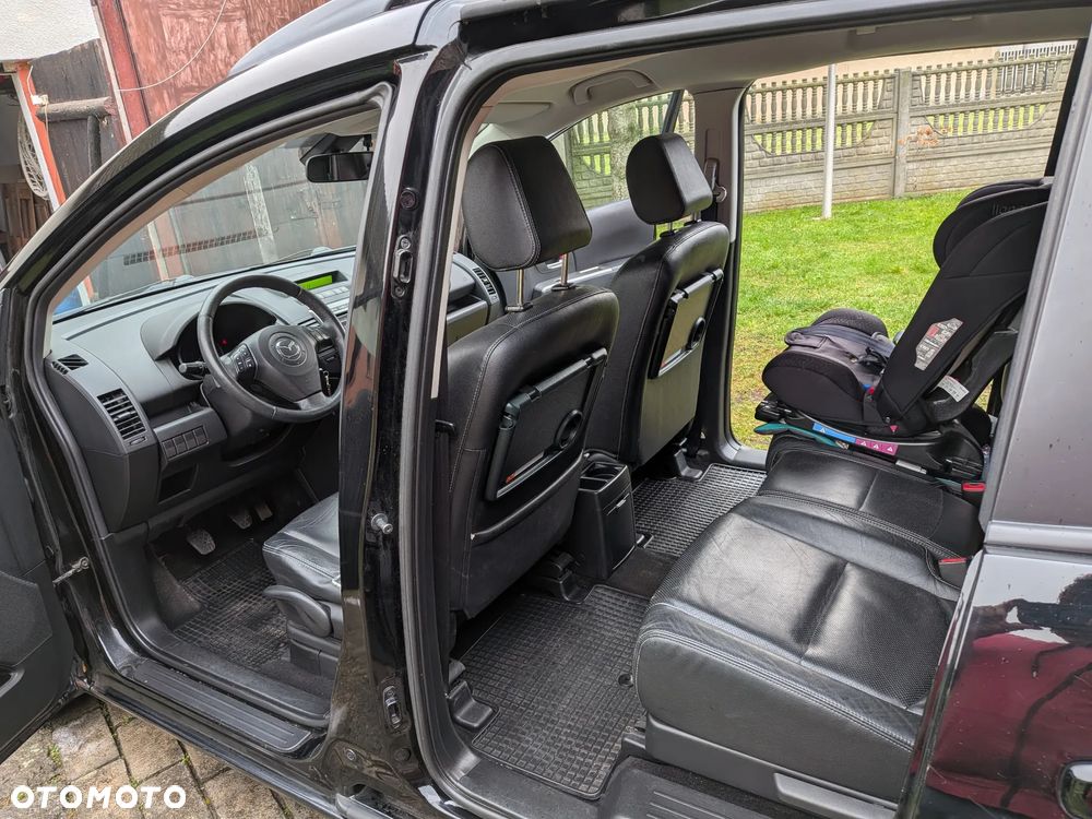 Mazda 5 2.0 Exclusive + - 15