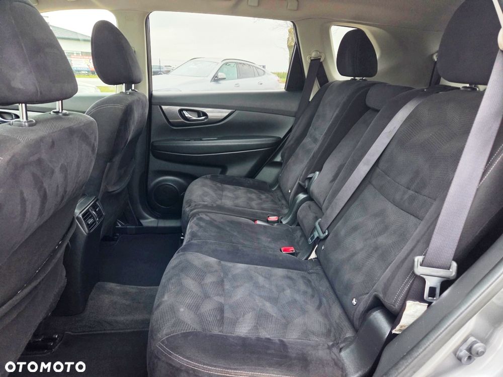 Nissan X-Trail 2.0 dCi Tekna 2WD Xtronic - 28