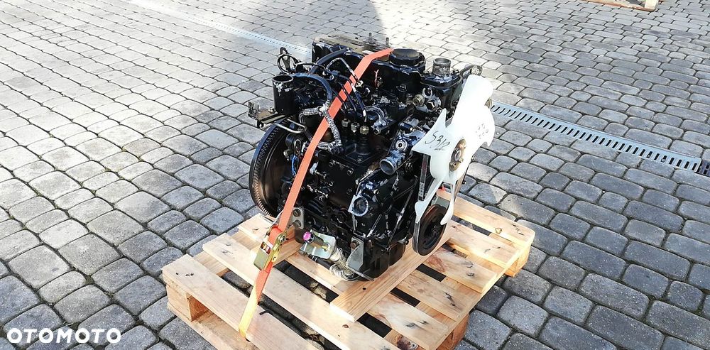 SILNIK Mitsubishi S3L2 S3L 9349 zł netto - 9