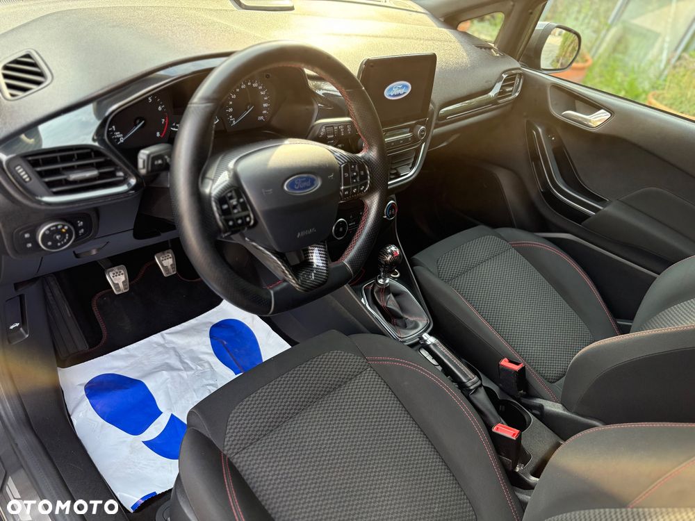 Ford Fiesta 1.0 EcoBoost S&S ST-LINE - 23
