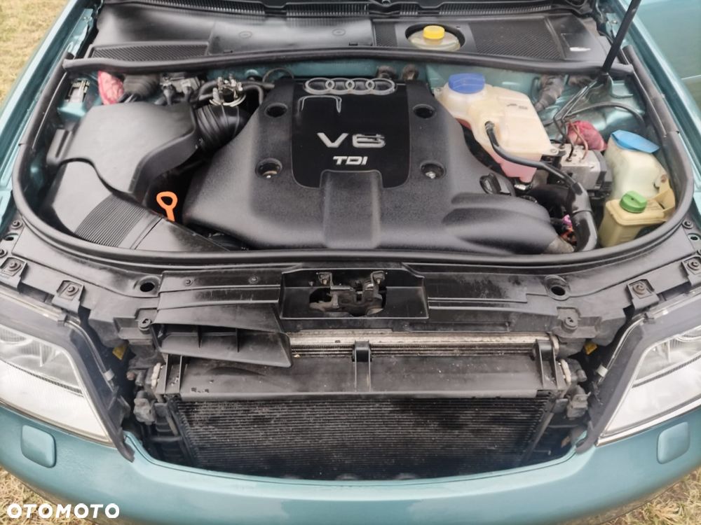 Audi A6 Avant 2.5 TDI - 5