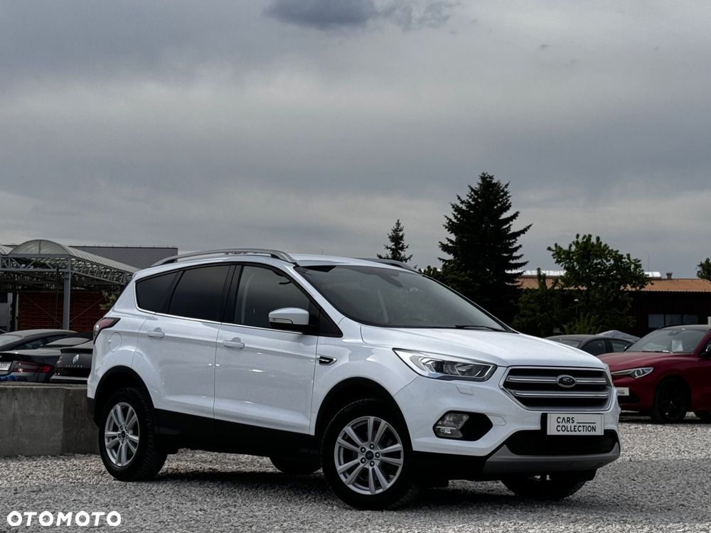 Ford Kuga - 1