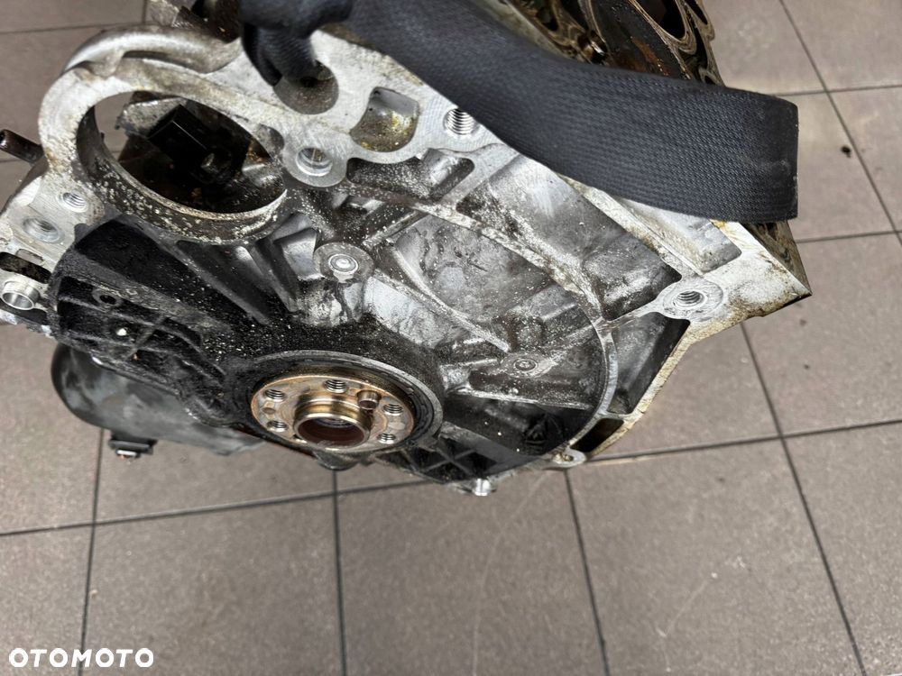 BLOK SILNIKA Z WAŁEM 2.0 N46B20BY BMW 3 E90 2007 - 3