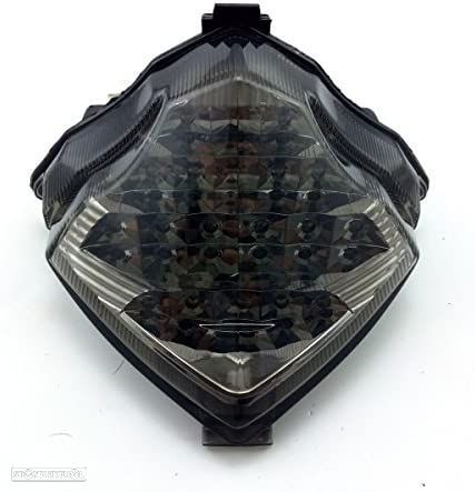 farolim traseiro fumado yamaha yzf r1 2004-2006 com piscas integrados - 1