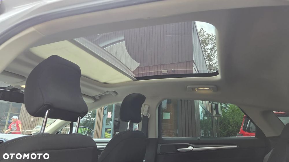 Ford Mondeo 2.0 TDCi STart-Stopp Titanium - 8