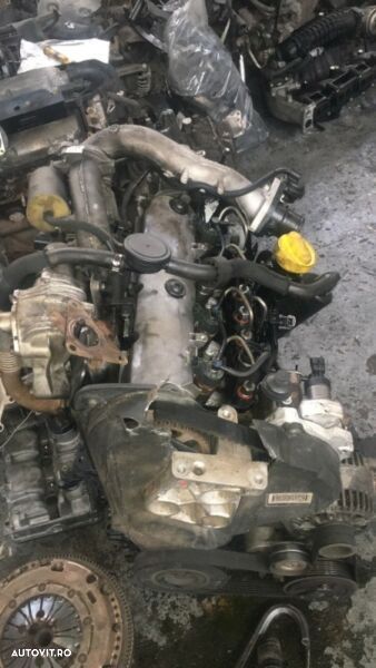 Motor 1.9 dci F9Q 2.0 cdti M9R Vivaro Laguna Megane Scenic Trafic Qashqai - 1