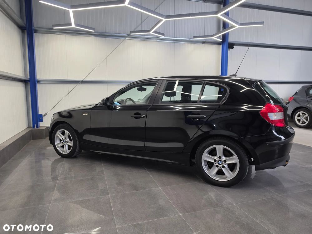 BMW Seria 1 116i - 13