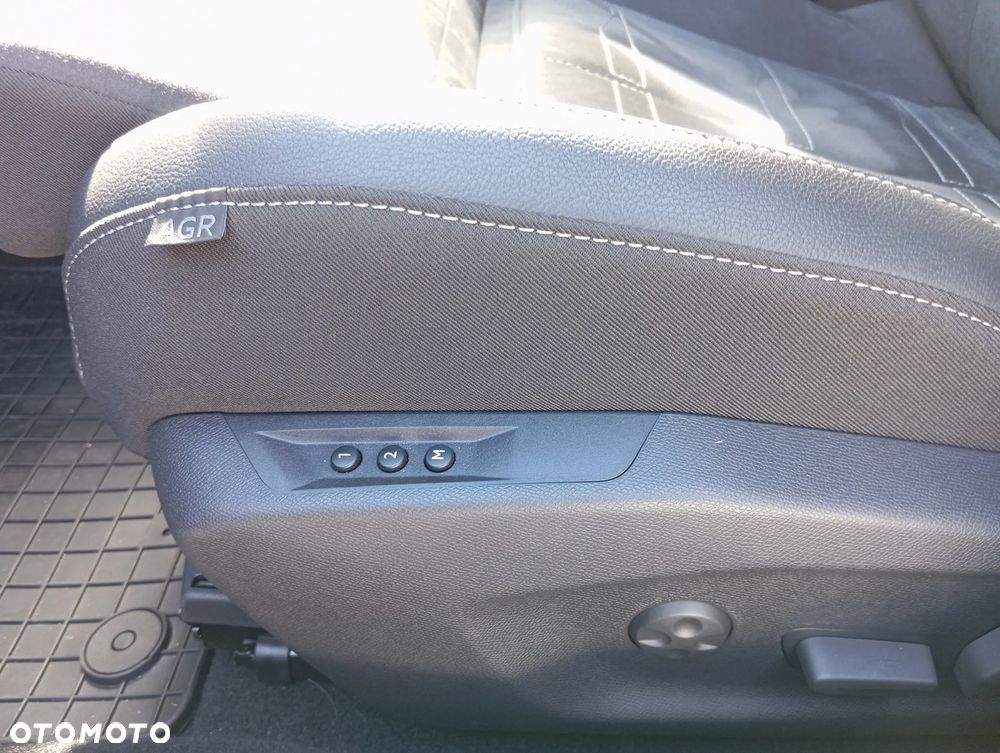Opel Astra VI 1.5 CDTI Ultimate S&S - 12