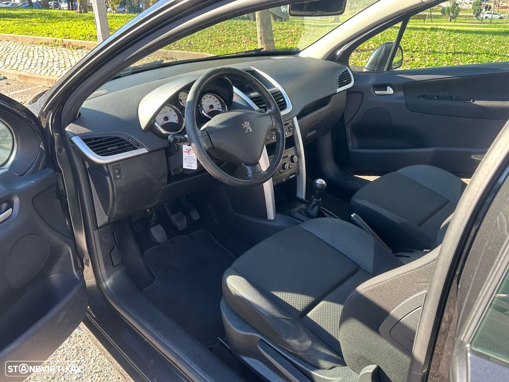 Peugeot 207 75 forever - 17