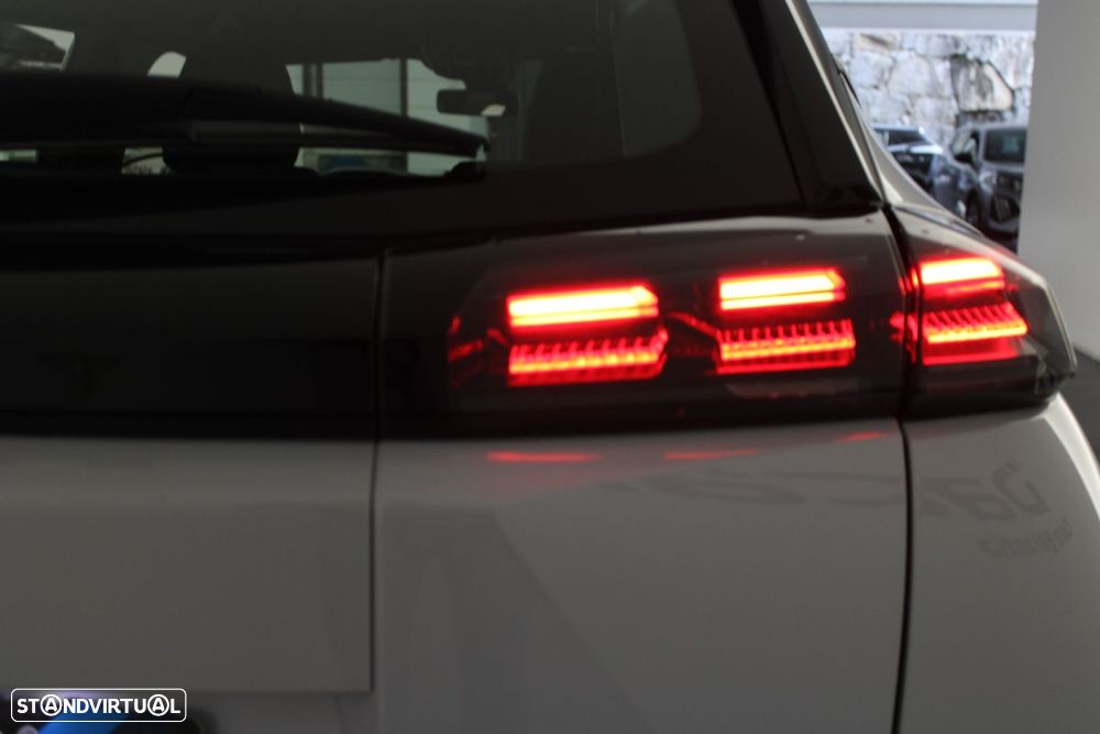 Peugeot 2008 1.5 BlueHDi Active EAT8 - 31